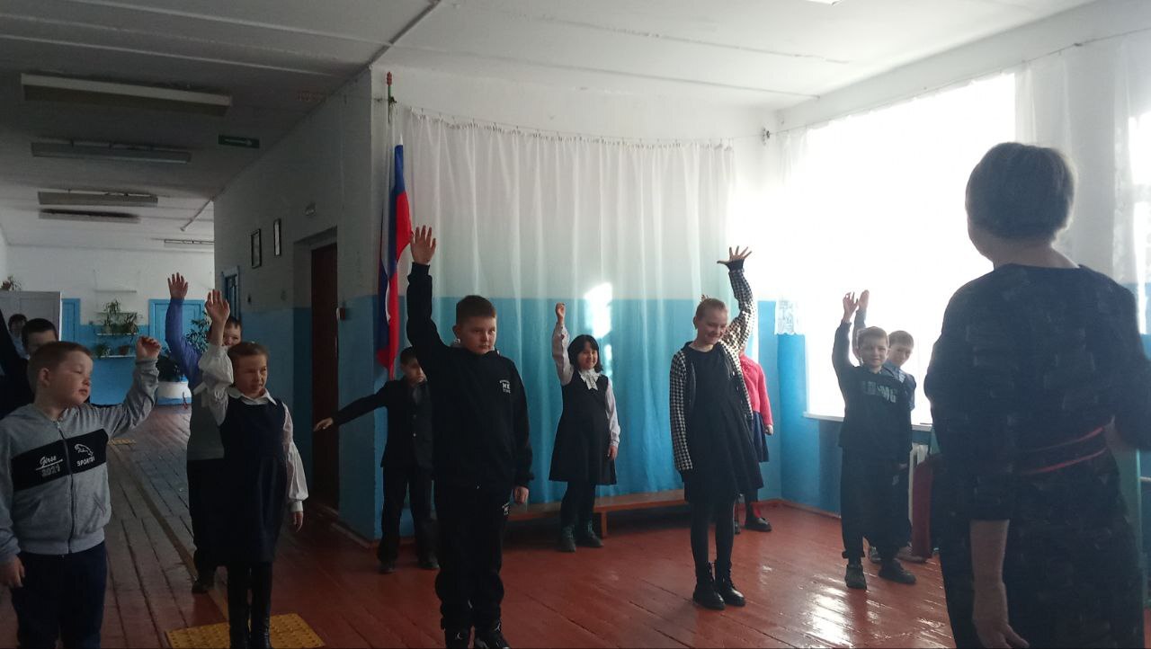 Акция &amp;quot;Зарядка на перемене&amp;quot;.